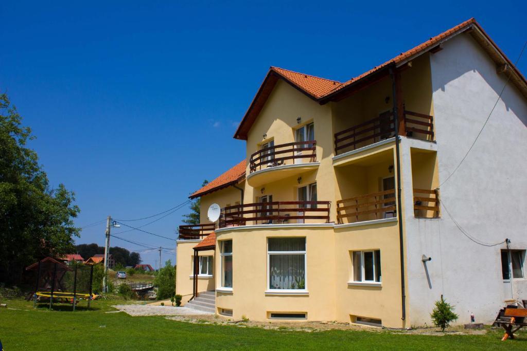 Pension Belmonte Sîmbăta de Sus Dış mekan fotoğraf